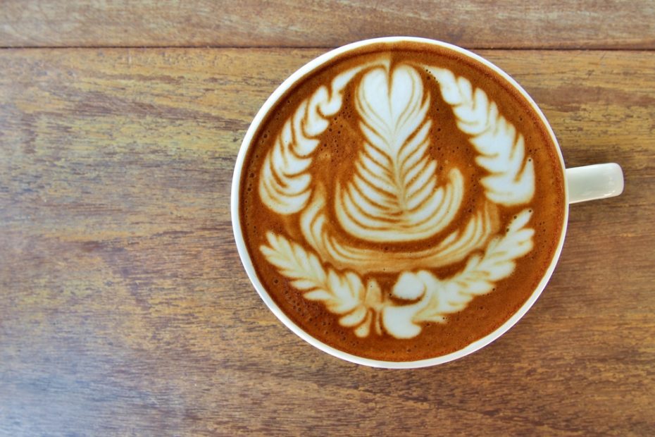 Does flat white have foam?